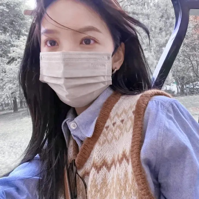 笑星撞地球在线观看
